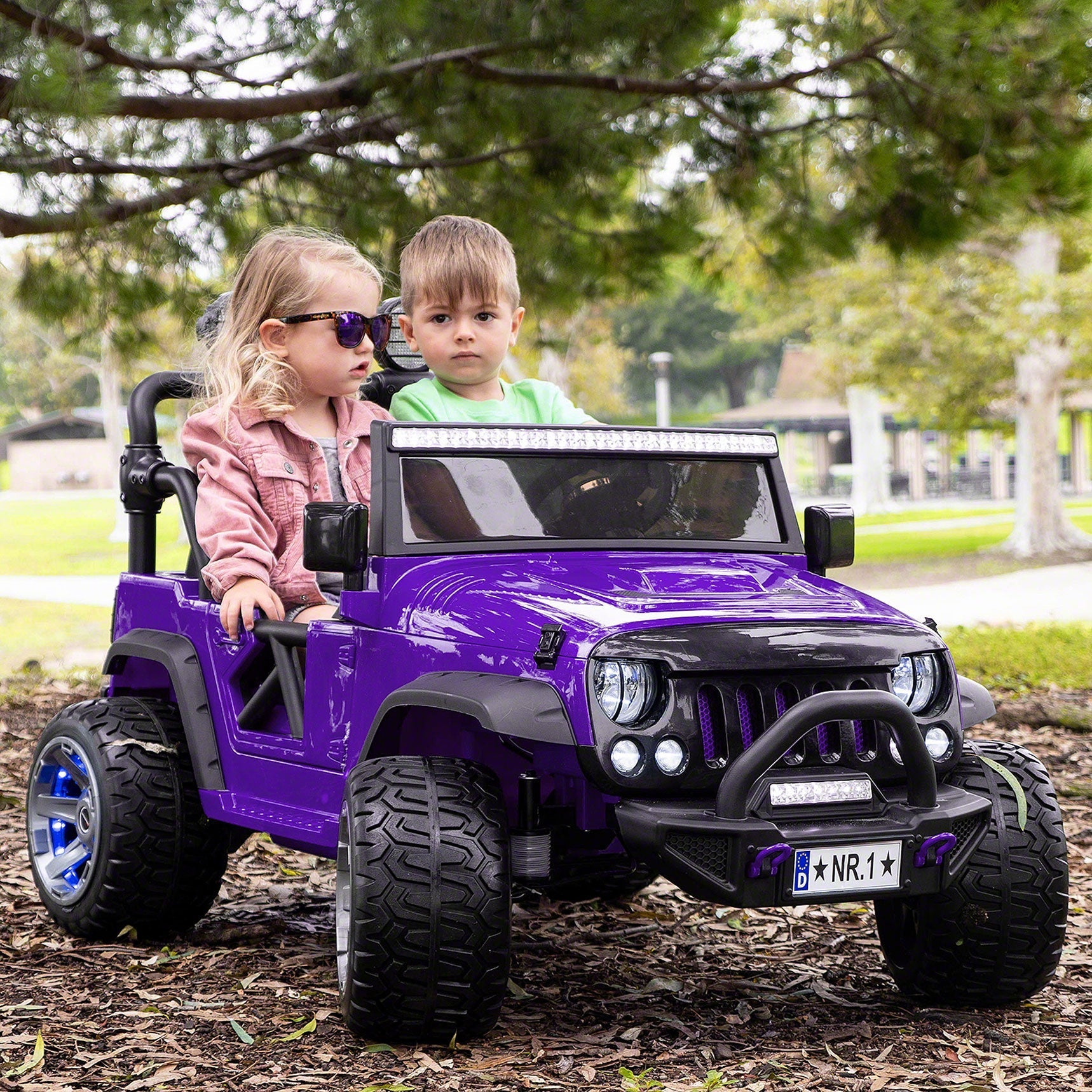 子供車　紫 Trail Explorer 24V Kids Ride-On Car Truck with R/C Parental Remote
