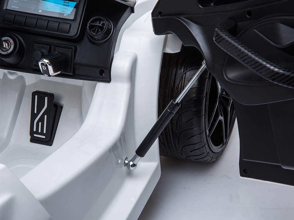 Big Toys Direct 12V McLaren 720S Car Painted White