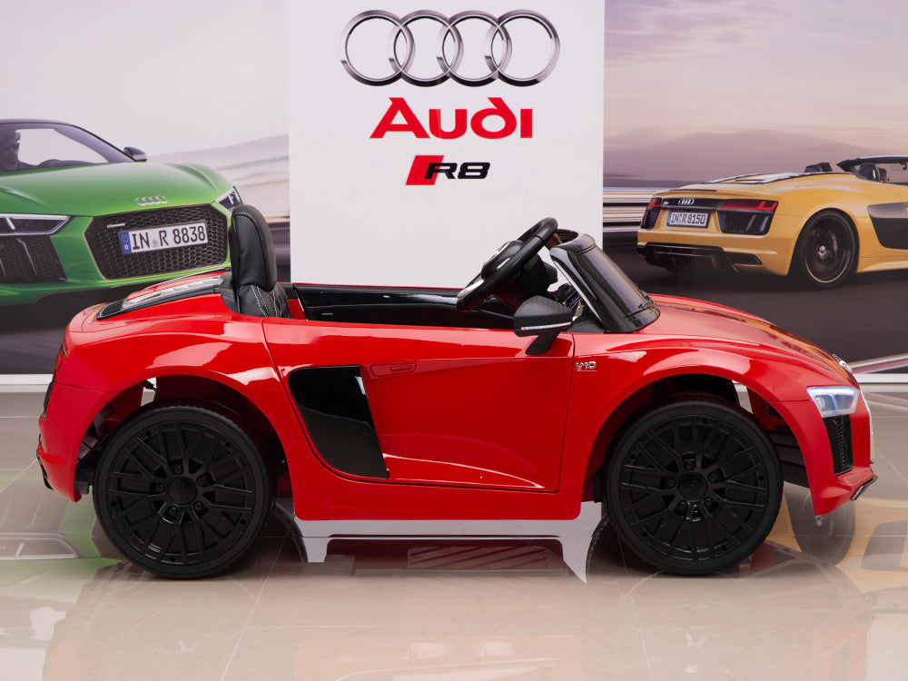 12V Audi R8 Spyder Red – Big Toys Direct